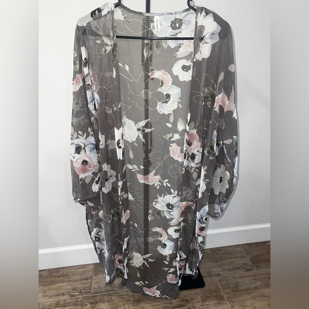 Emerald Floral Sheer Kimono NWOT 2x